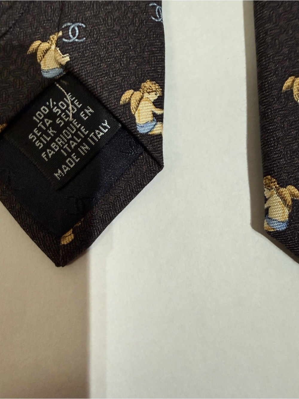 NWOT Vintage CHANEL Paris Silk Tie Rare Cherub Angel CC Logo Print Brown Itally - Picture 6 of 7